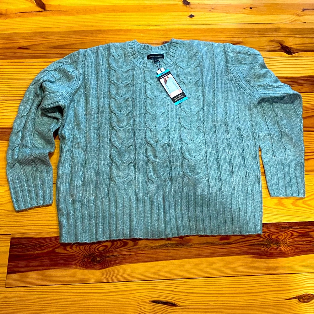 NWT Banana Republic Sweater
